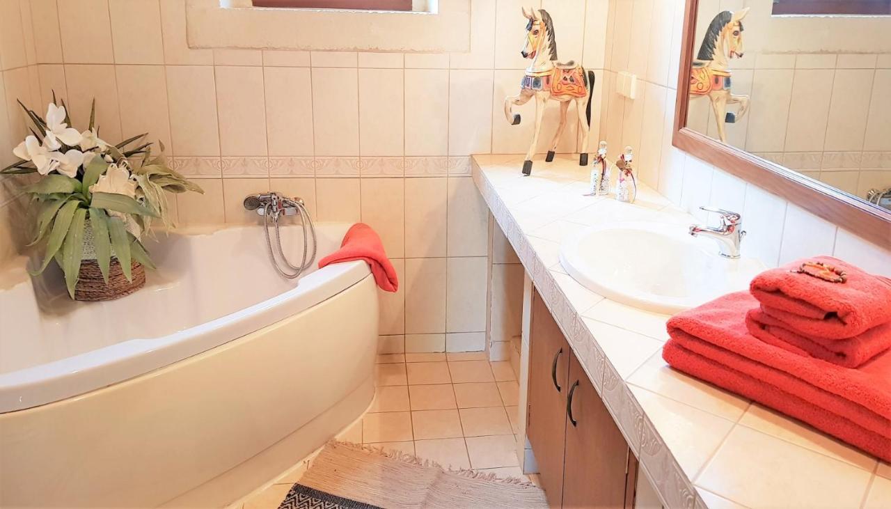Villa Harmony, Steinvilla Prinés Zewnętrze zdjęcie